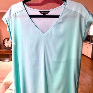 Express shirt